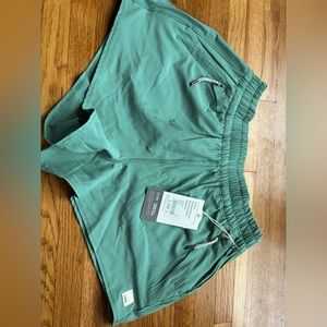 Vuori Dash Short